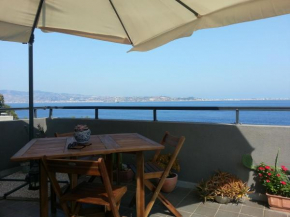 Panoramico appartamento sullo Stretto di Messina